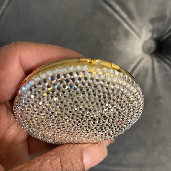 NIB Vintage and Rare Judith Leiber Compact Mirror Swarovski Crystals with Powder - Picture 6 of 13